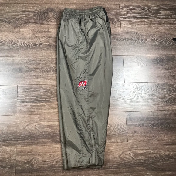 Adidas NFL Tampa Bay Buccaneers Mens Vintage On-Field Football Windbreaker Pants - Picture 2 of 10